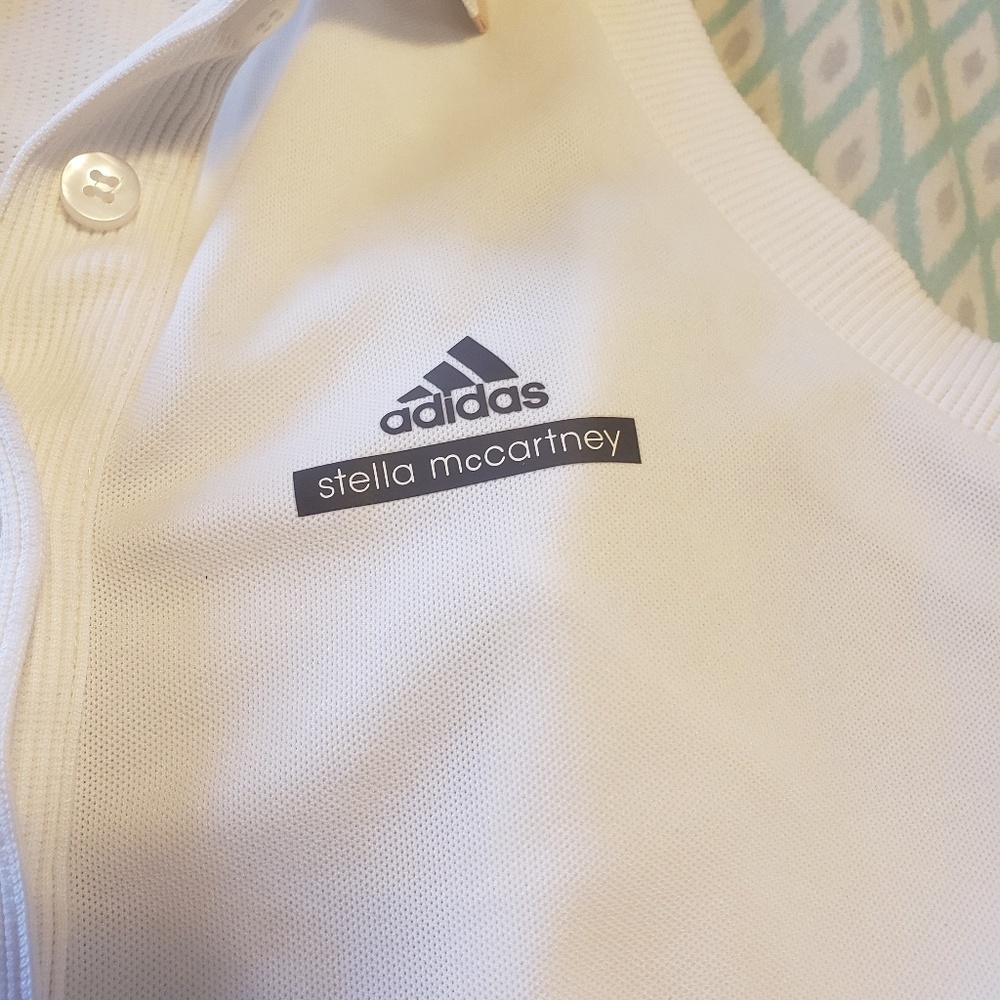 Addidas top - Picture 3 of 3